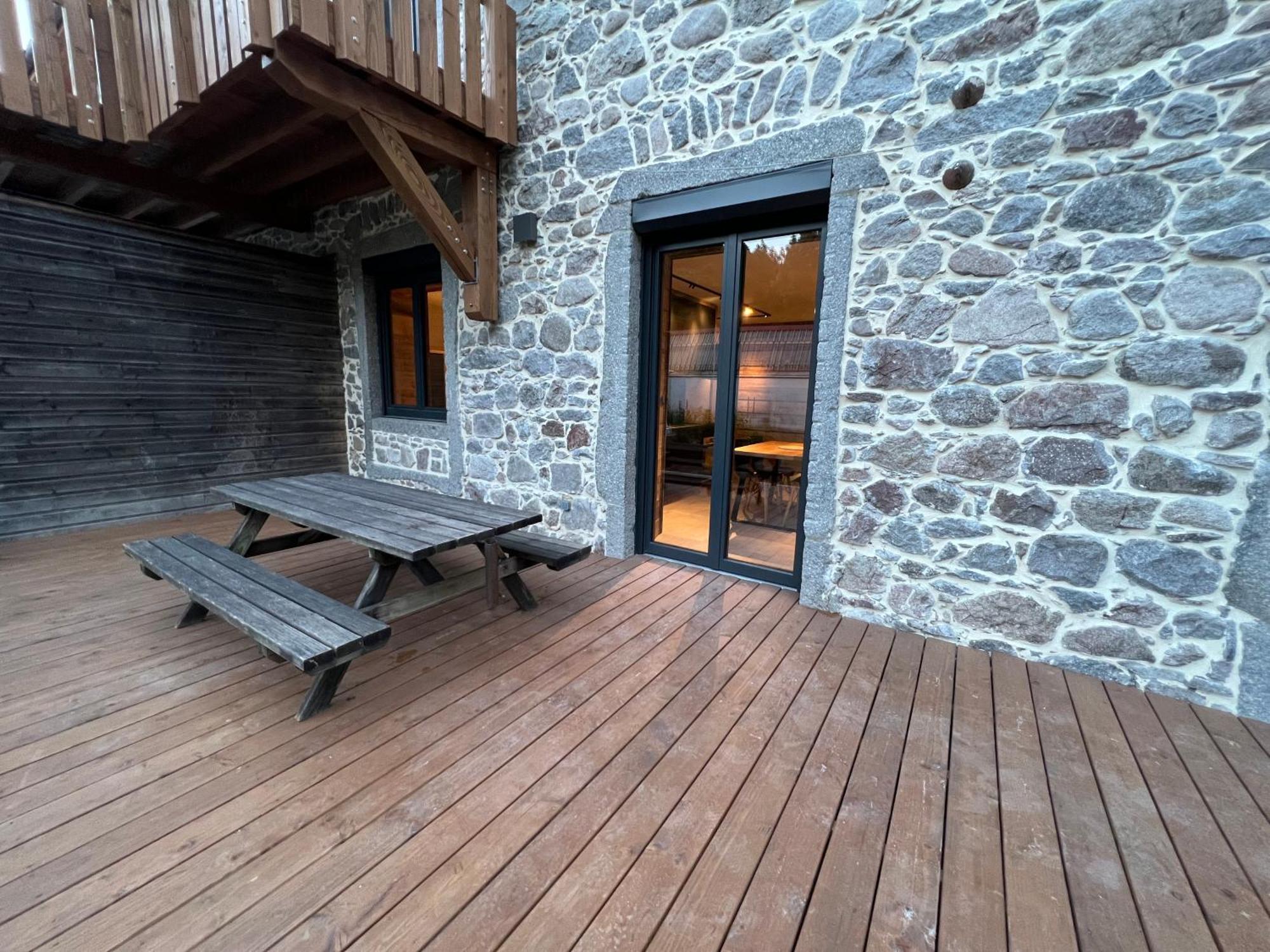 Gite Roche Des Ducs Avec Piscine Toute L'Annee, Spa, Sauna, Hammam Rochesson Exterior photo